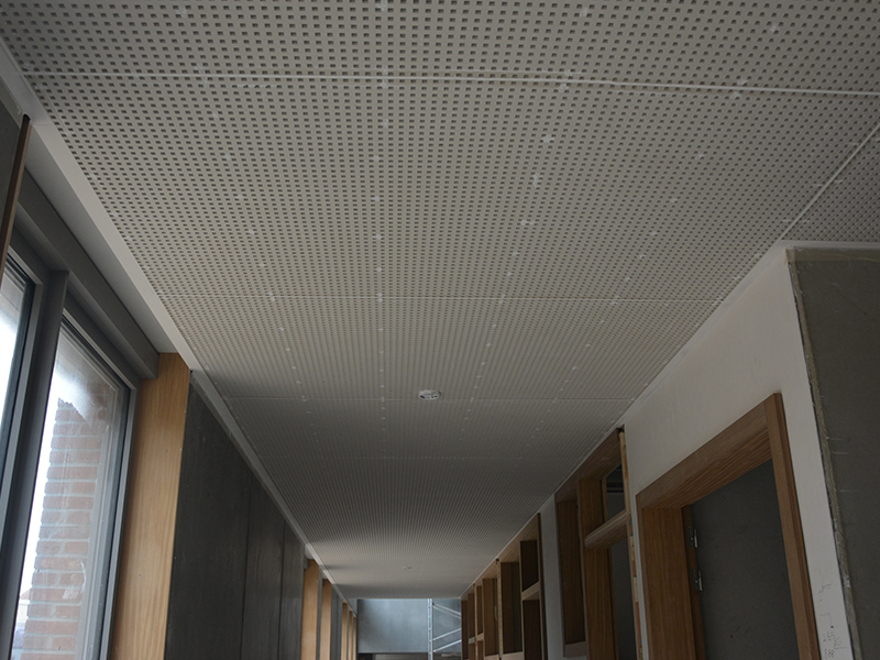 SGM - Gyprocwerken - Gyproc - Geperforeerd plafond